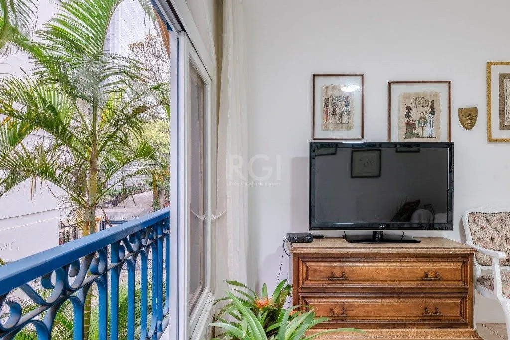 Imagem Apartamento de 106m², Bairro Mont Serrat