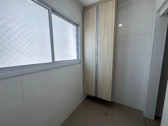 Imagem APARTAMENTO NA GUILHERMINA 3 DORMITÓRIOS 1 SUÍTE!!!
