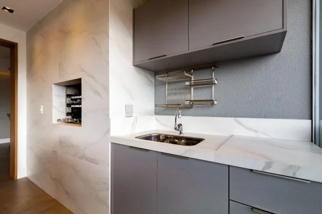 Imagem Apartamento à Venda Em Pinheiros Com 2 Dormitórios Sendo 1 Suíte e 2 Vagas