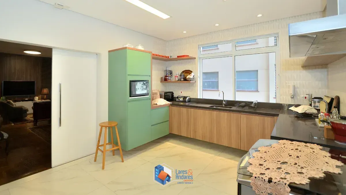 Imagem Apartamento para venda em Higienópolis com 3 quartos, sendo 3 suítes, 180m²