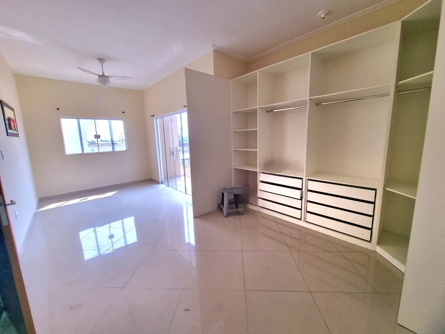 Imagem Sobrado para venda, Residencial e Comercial Portal dos Eucaliptos, Pindamonhangaba, SP