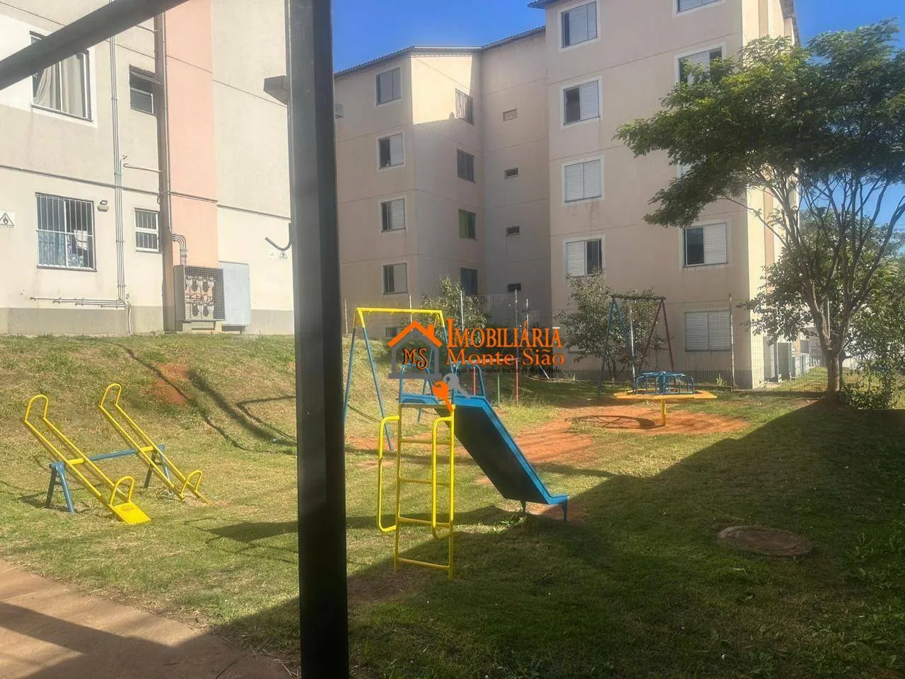 Imagem Apartamento com 2 dormitórios à venda, 53 m² por R$ 250.000,00 - Vila Alzira - Guarulhos/SP