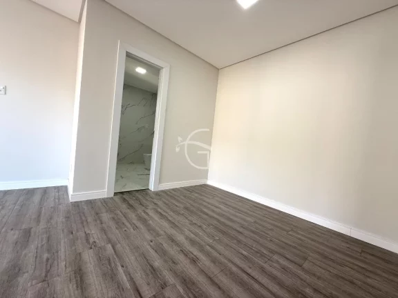 Imagem Casa à venda no Bairro Floresta em Joinville, por 980 mil