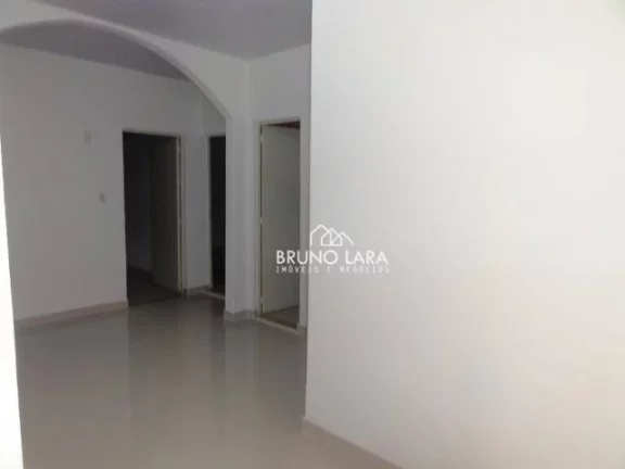 Imagem Casa com 5 dormitórios para alugar, 100 m² por R$ 3.516,66/mês - Centro - Igarapé/MG