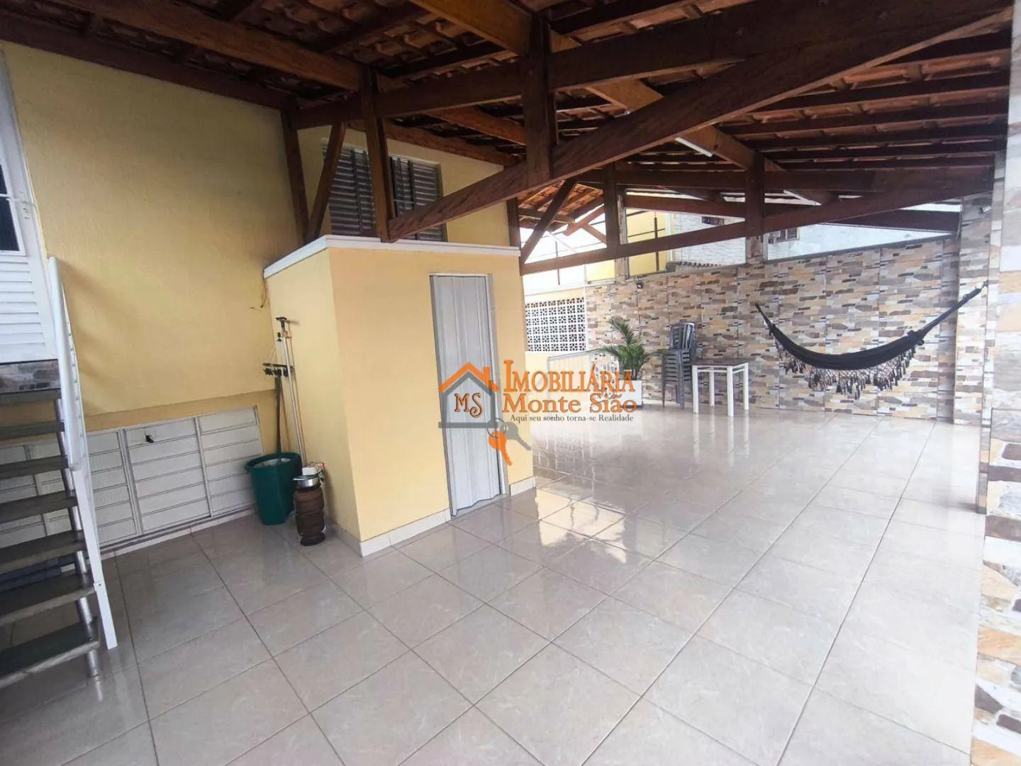 Imagem Sobrado com 5 dormitórios à venda por R$ 552.000,00 - Jardim Izildinha - Guarulhos/SP