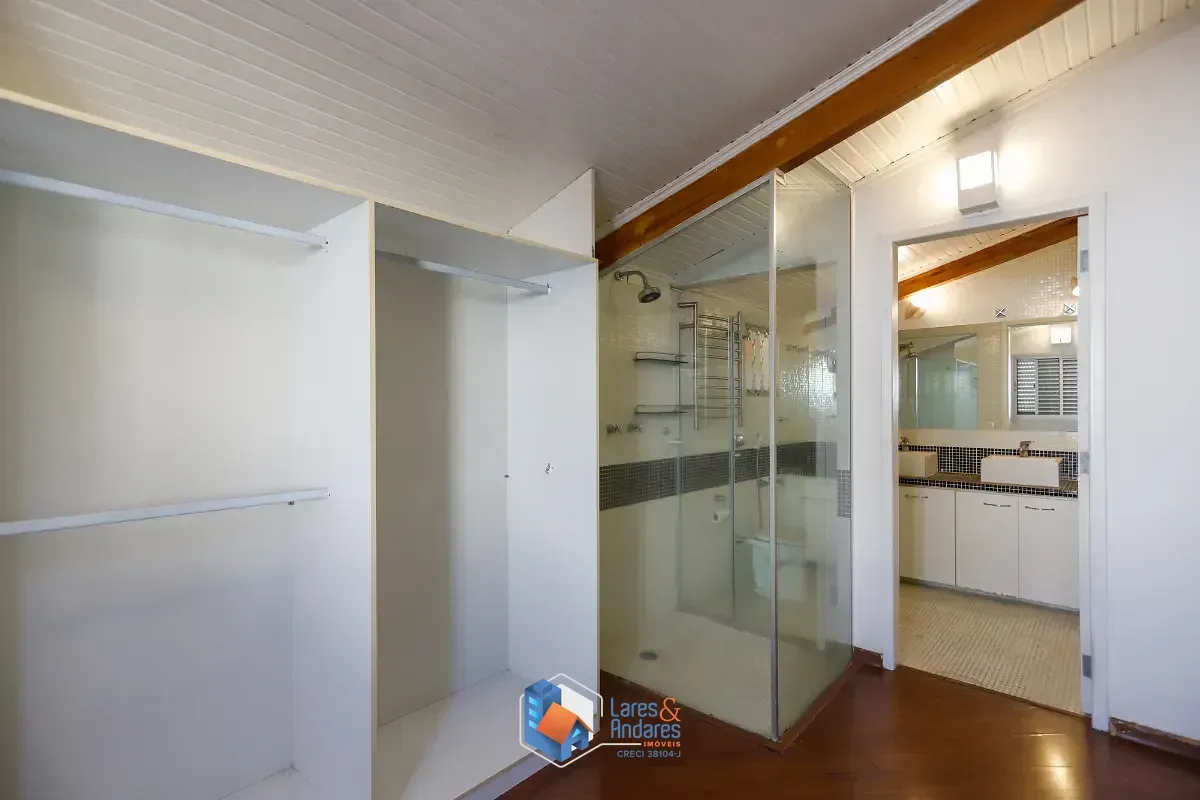 Imagem Casa para venda em Sumaré com 3 quartos, sendo 1 suíte, 359m²