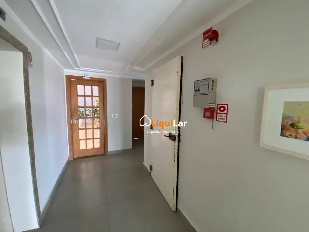Imagem Apartamento para Locação no Edifício Pernambuco com 77 m², 3 Quartos, Suíte e 2 Vagas