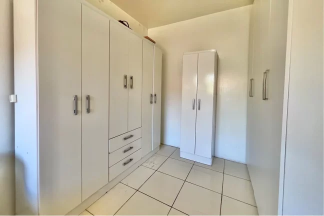 Imagem Casa em Condomínio para venda no bairro Olaria em Canoas