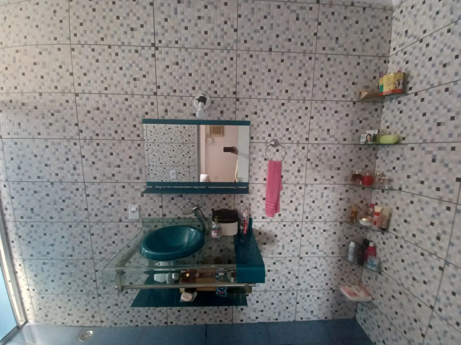 Imagem Sobrado de 393m², Localizado no Bairro Vila Cassia Maria Sorocaba - SP!
