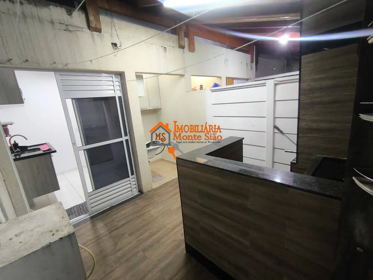 Imagem Sobrado com 2 dormitórios para alugar, 54 m² por R$ 2.614,00/mês - Água Chata - Guarulhos/SP