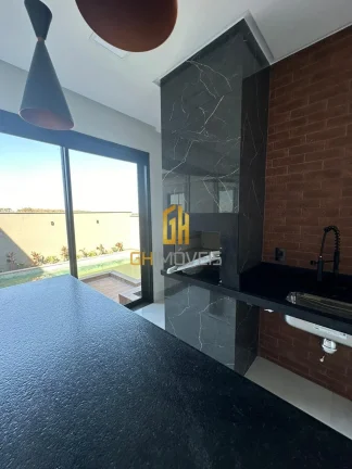 Imagem O sobrado possui 

- 4 suítes plenas, a suite master com closet, banheira e varanda estendida, com ...