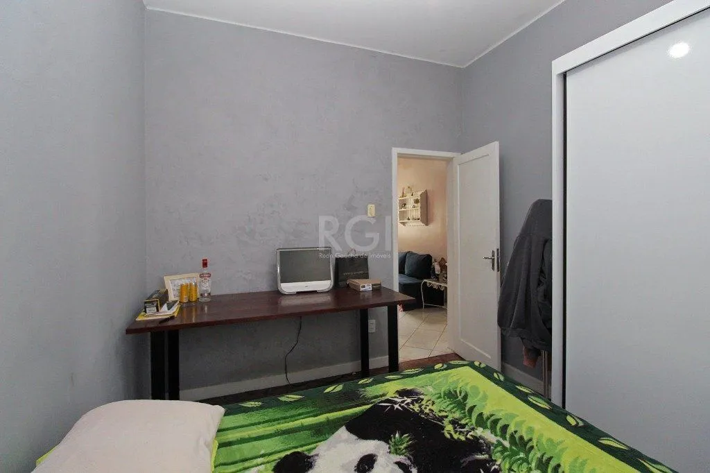 Imagem Casa para Venda - 264m², 3 dormitórios, 2 vagas - Santa Tereza