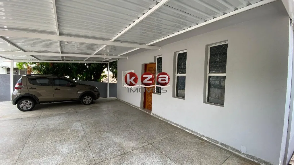 Imagem Casa com edícula à venda próximo ao centro de Valinhos -SP