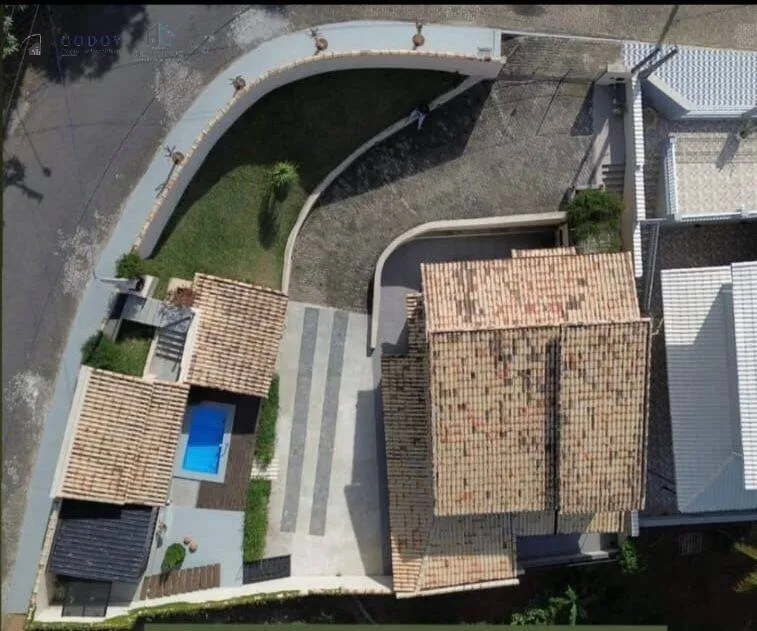 Imagem Casa completa com edícula, piscina e excelente espaço - Vila Rica