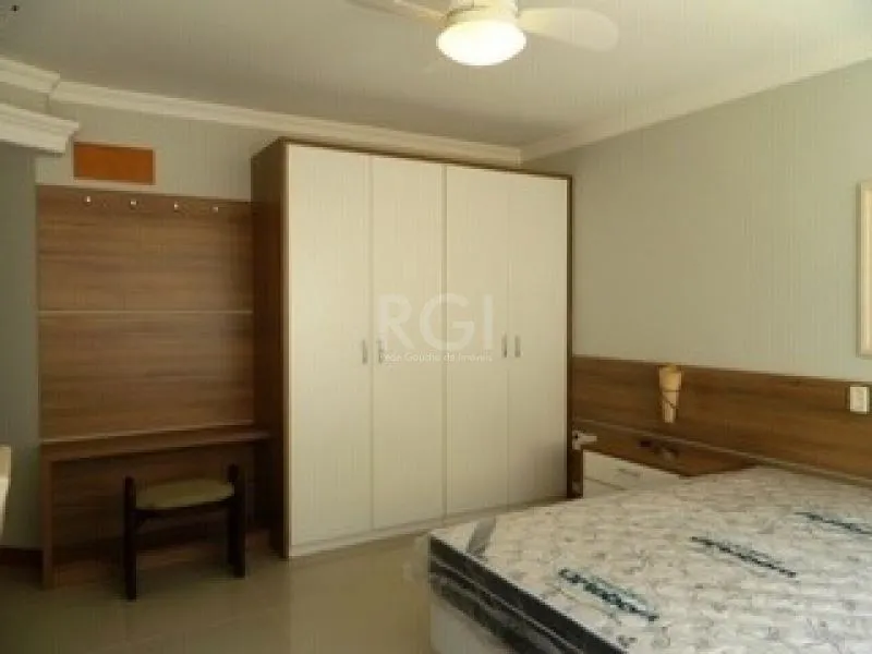 Imagem Apartamento para Venda - 190m², 4 dormitórios, sendo 4 suites, 2 vagas - Navegantes