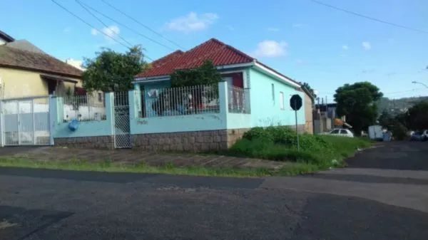 Imagem Casa para Venda - 115m², 3 dormitórios, 3 vagas - Medianeira
