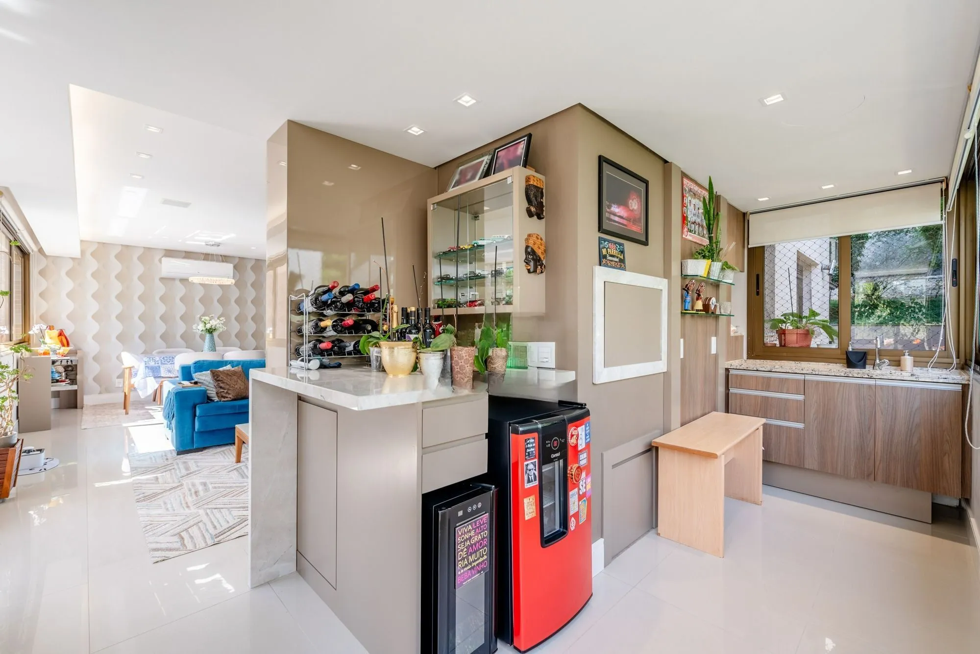 Imagem Apartamento de 3 suites e 2 vagas no bairro Mont Serrat