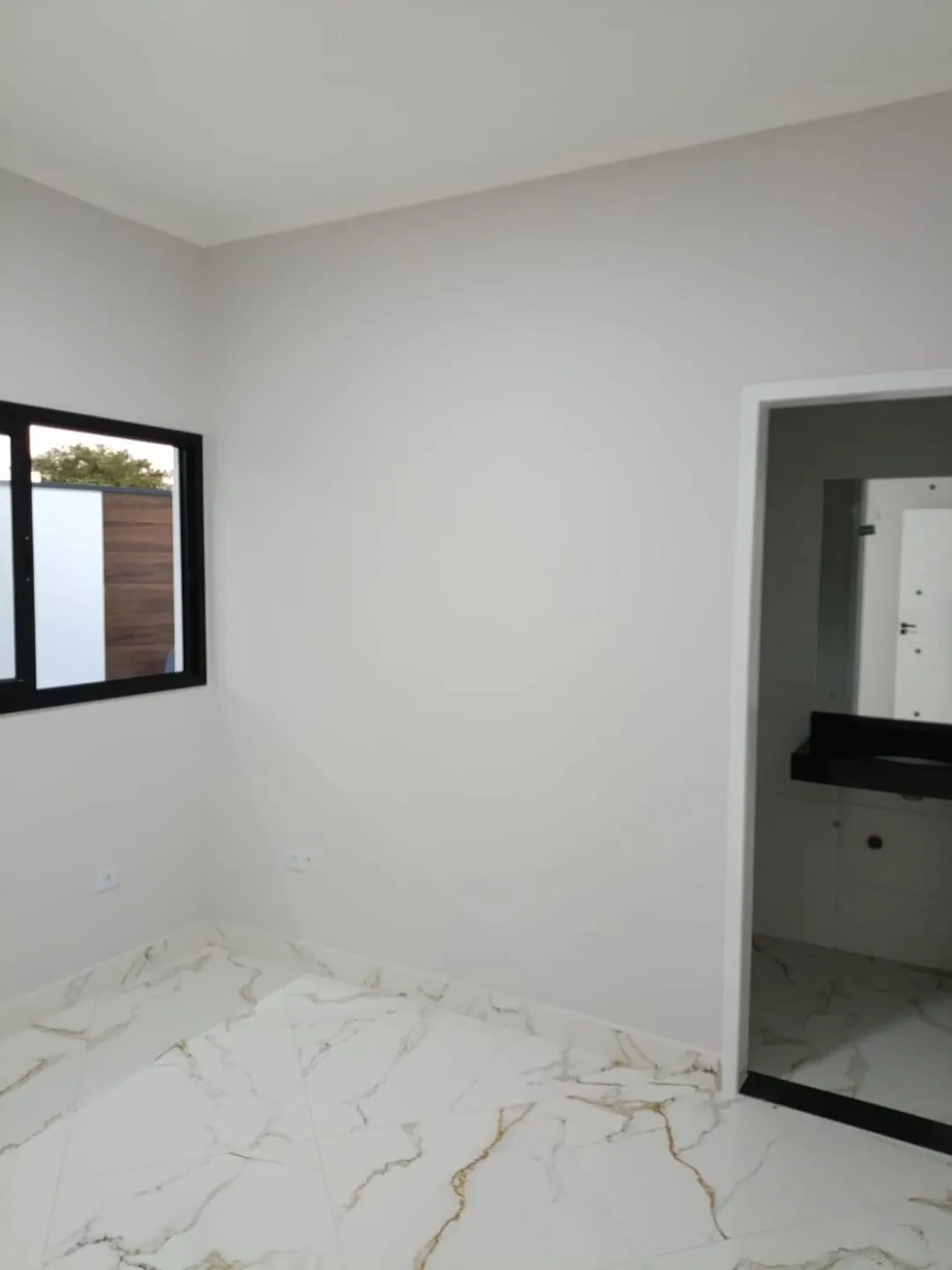 Imagem Casa à venda 2 Quartos, 1 Suite, 1 Vaga, 170M², Loteamento Residencial e Comercial Flamboyant, Pindamonhangaba - SP