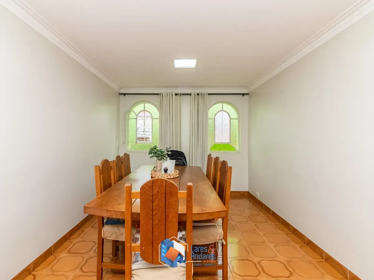 Imagem Casa para venda em Vila Lúcia com 4 quartos, sendo 4 suítes, 356m²