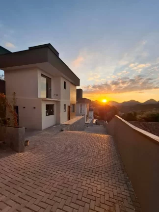 Imagem Excelente casa a venda em Nova Friburgo.