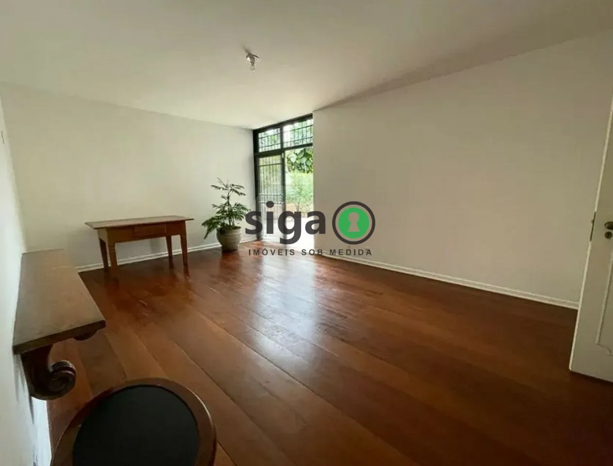 Imagem Casa a Venda no Jardim América com 5 quartos