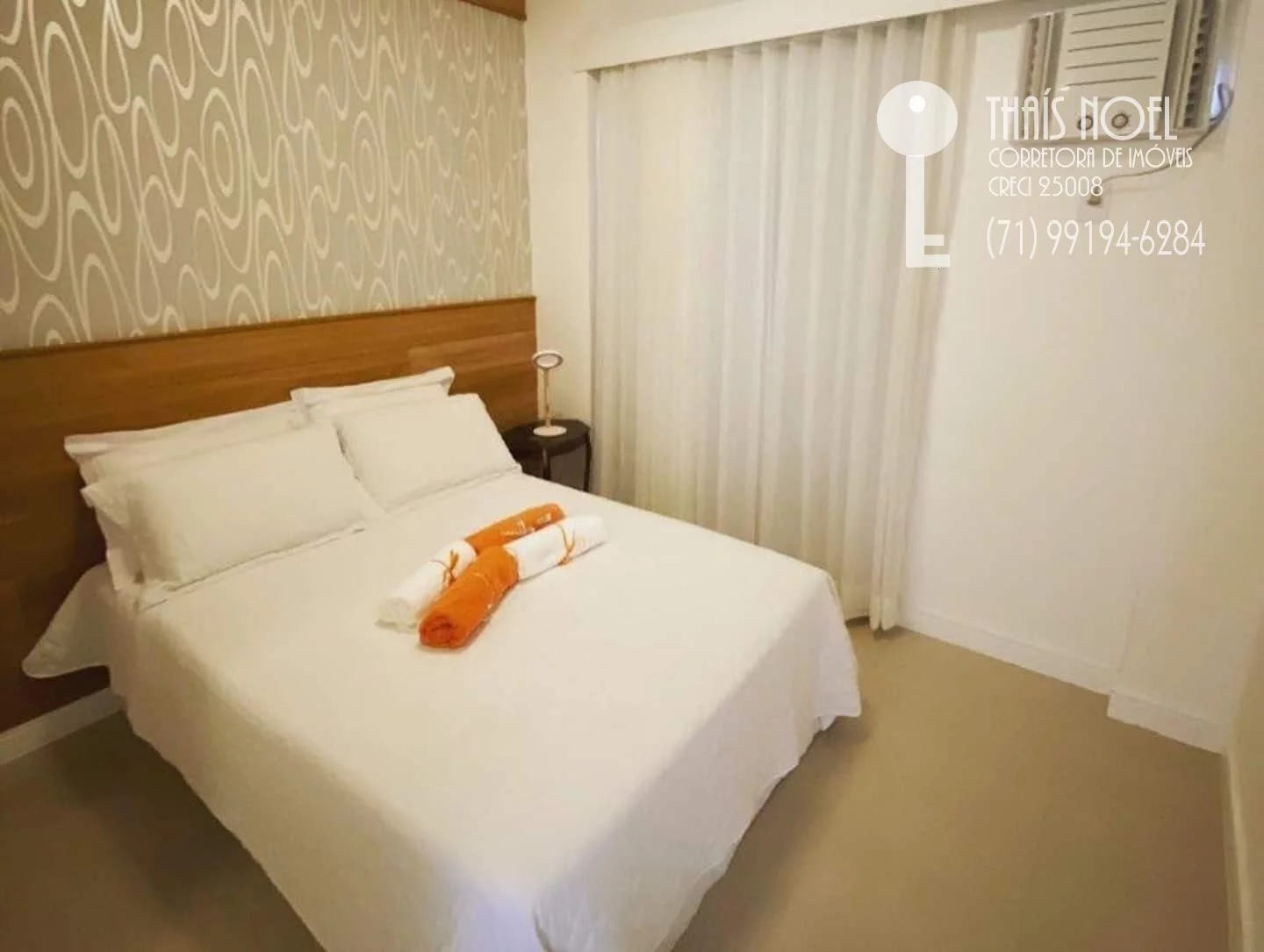 APARTAMENTO QUARTO E SALA MOBILIADO NA BARRA AO LADO DO CIRCUITO DE CARNAVAL (ACOMODA ATÉ 4 PESSOAS)