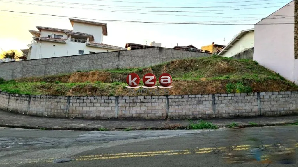 Imagem Terreno à venda em Valinhos-SP, Vila Moletta: 393m² de oportunidade única!