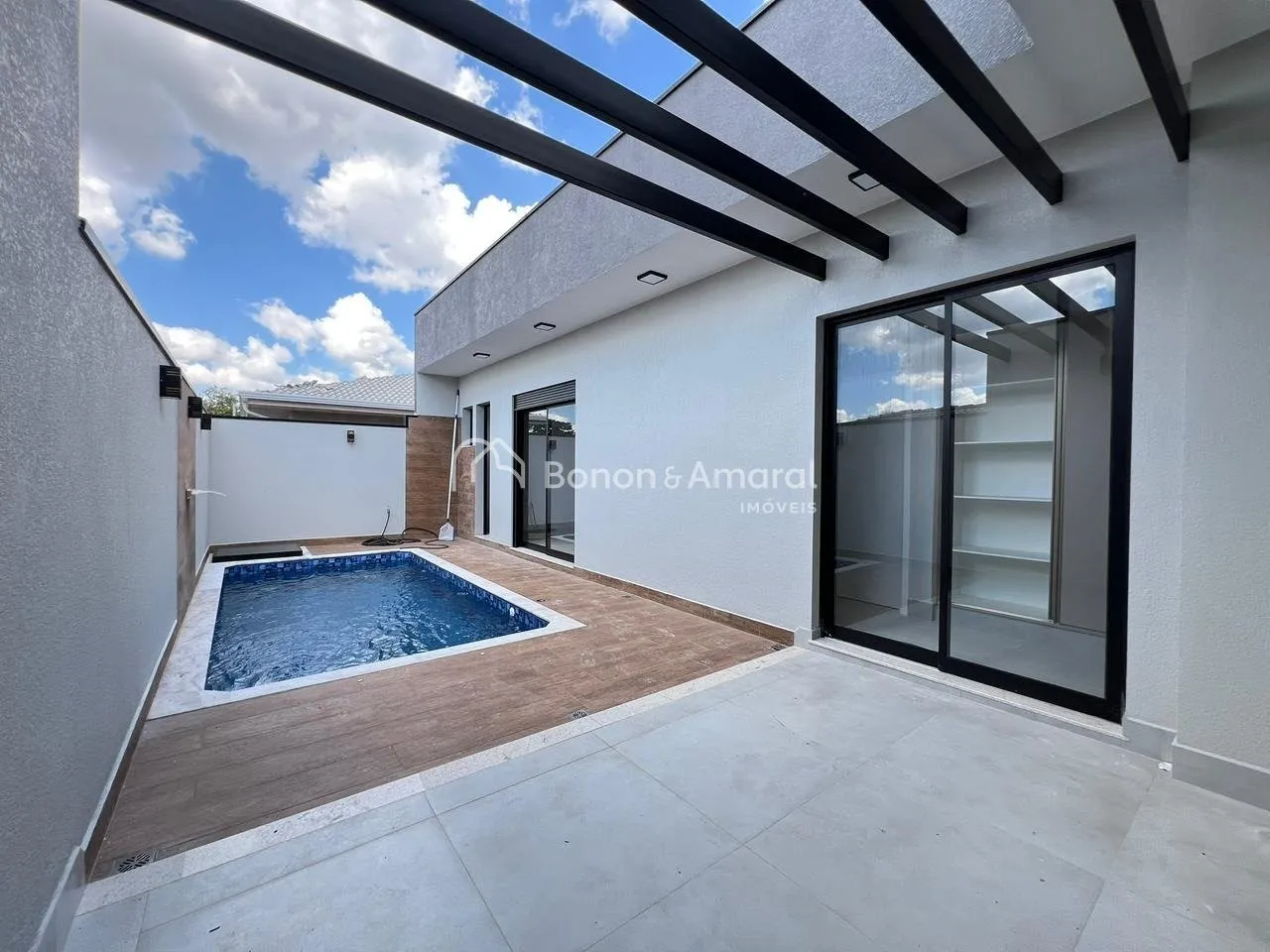 Imagem Casa à venda no Condomínio Campos do Conde II - Paulínia