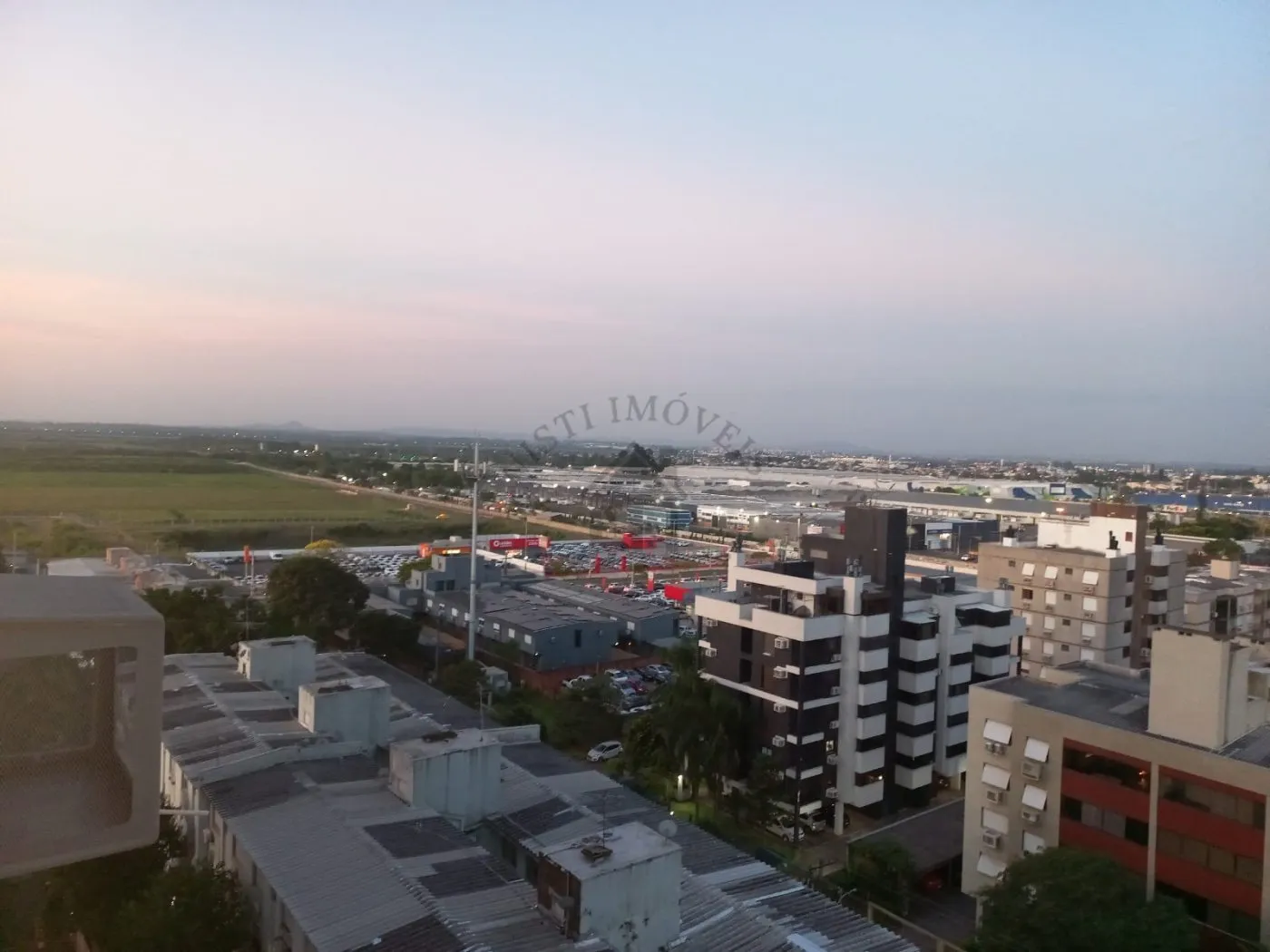 Imagem Apartamento 3 quartos para Venda no bairro Jardim Lindóia em Porto Alegre