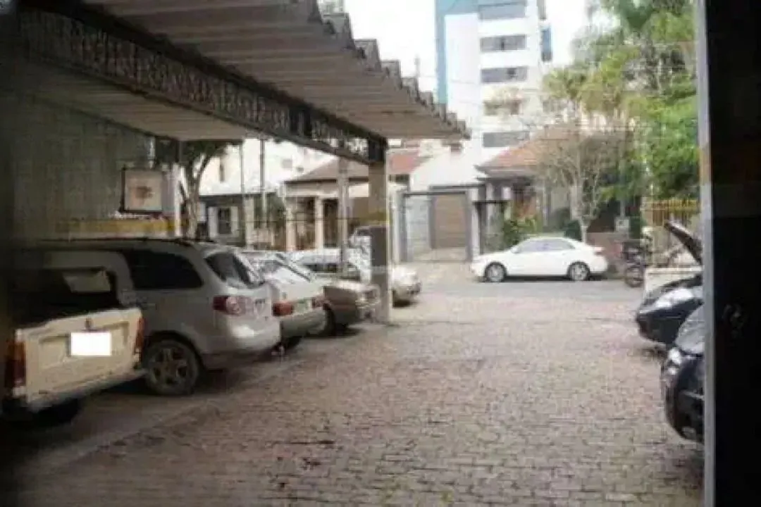 Imagem Vende-se terreno comercial bairro Auxiliadora