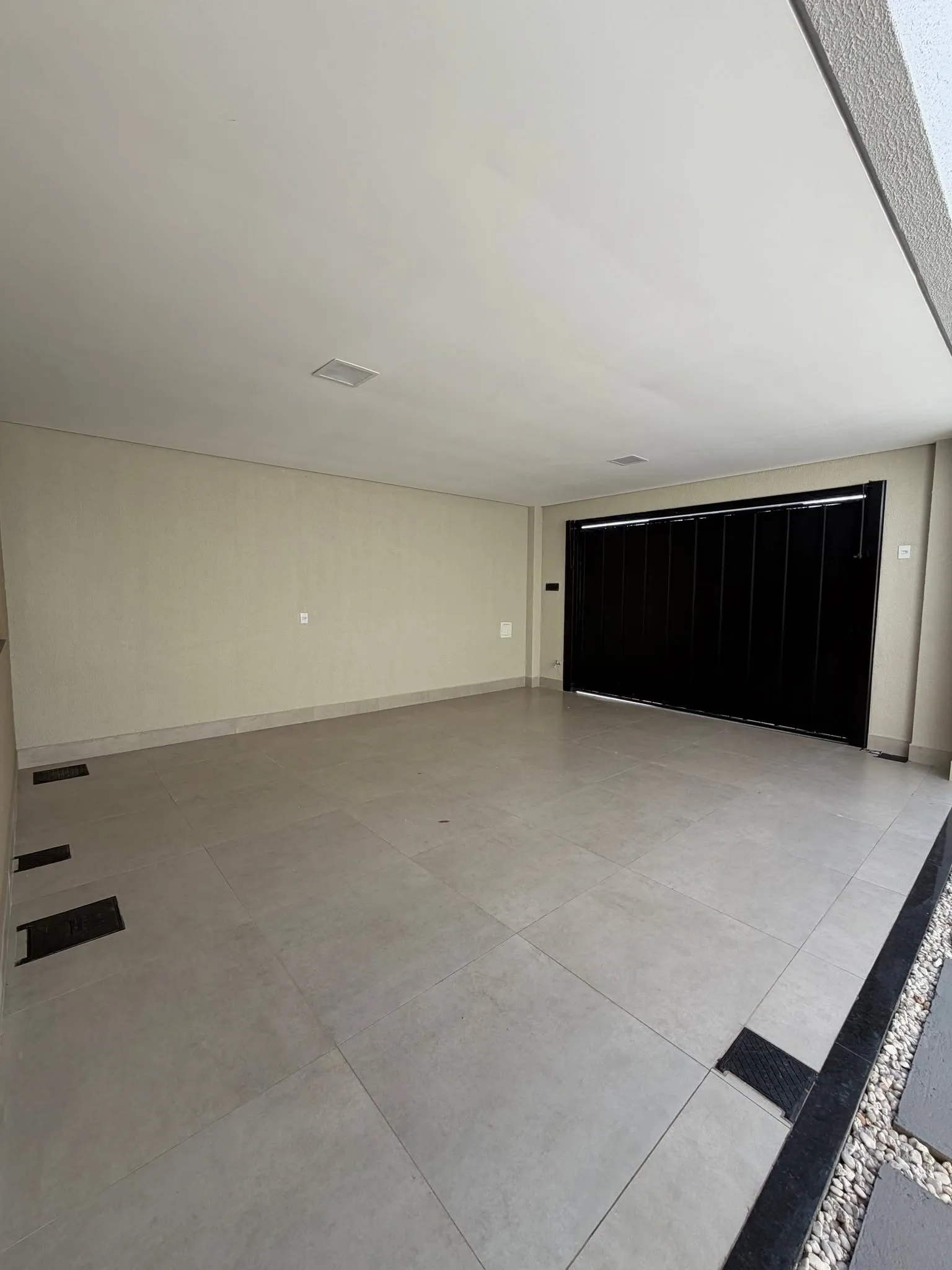 Imagem Casa 3/4 Sendo 1 Suite Com Closet No Bairro Das Industrias