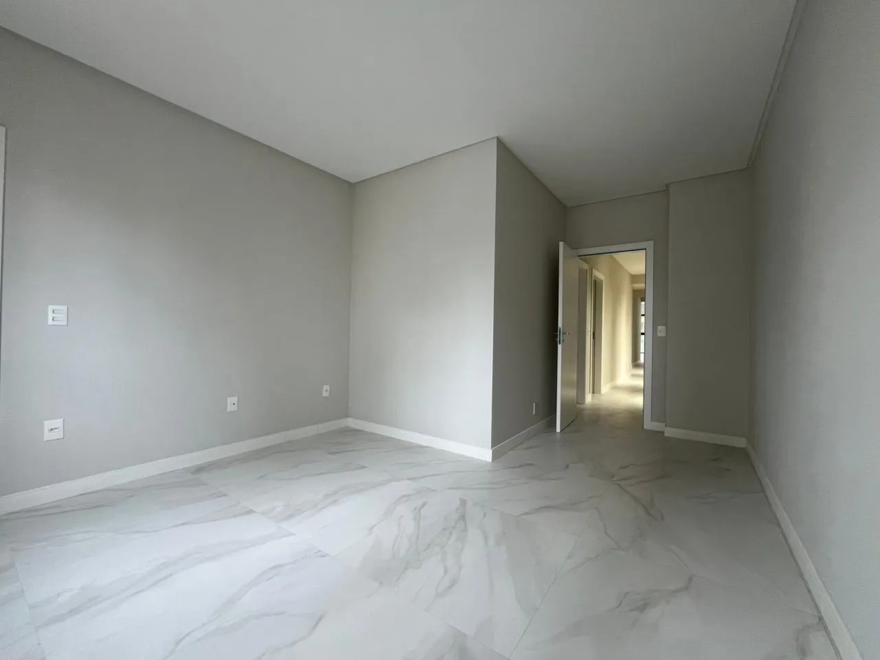 Imagem Apartamento à venda com 125m2 por R$ 1.980.000,00