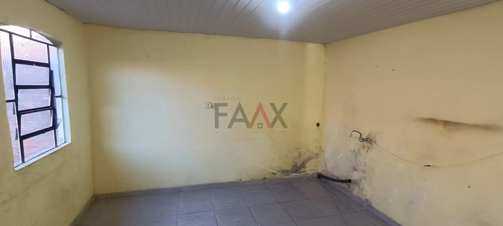 Imagem Casa com 02 Quartos para venda no Boqueirão proximo a comercios. terreno 165m
