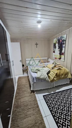 Imagem Terreno com casa no Pilarzinho