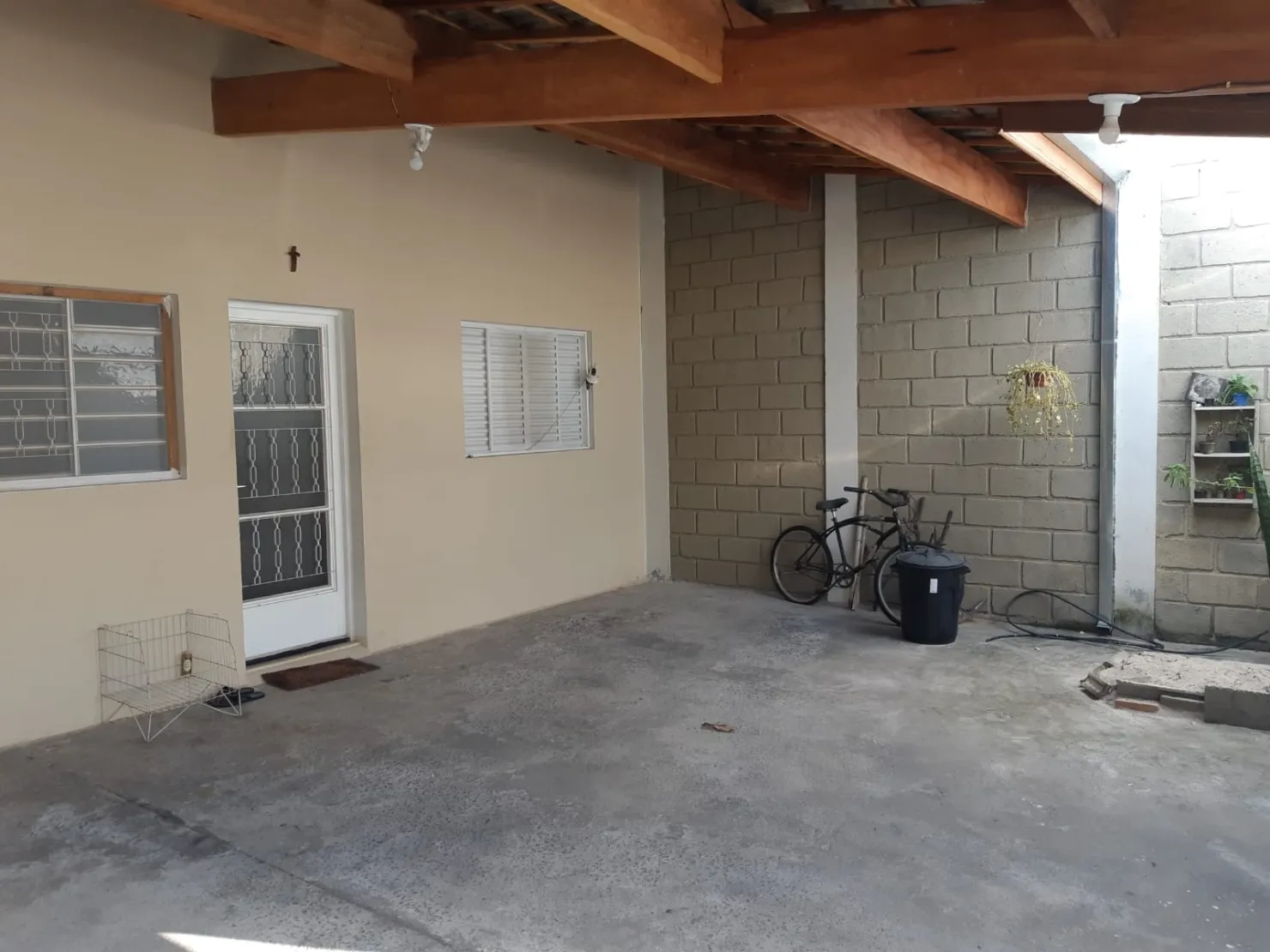 Imagem Casa à venda 3 Quartos, 1 Suite, 2 Vagas, 200M², Parque das Palmeiras, Pindamonhangaba - SP