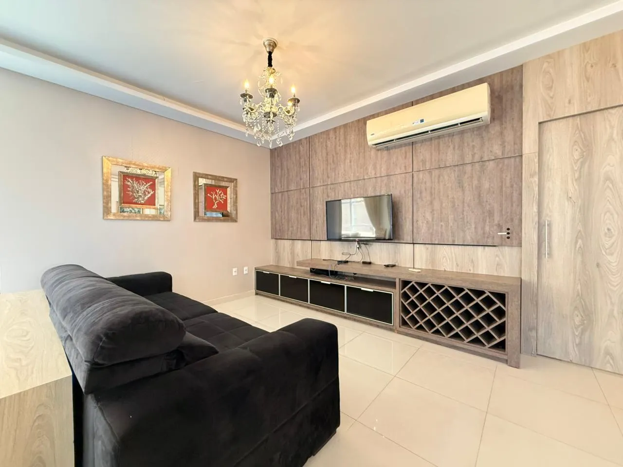 Imagem Apartamento com vista para o mar à venda com 197.7m2 por R$ 2.490.000,00