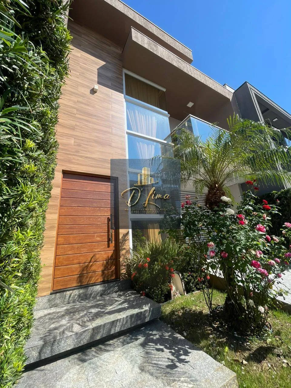 Imagem Casa alto padrão a venda, 3 quartos no Deltaville Biguaçu