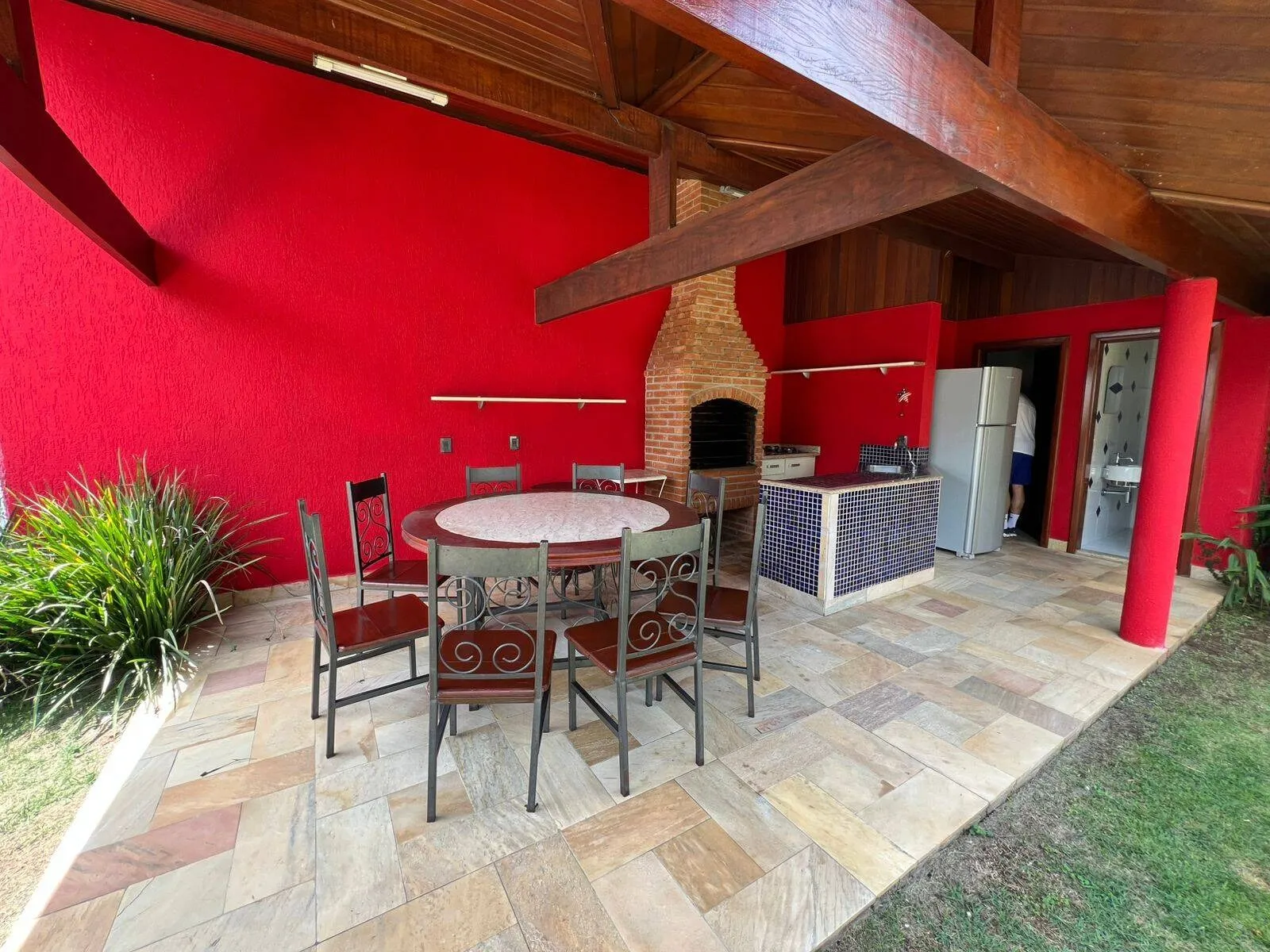 Imagem Casa Exclusiva em Tamboré, Santana de Parnaíba - Rodeada de Verde