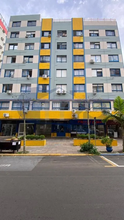 Apartamento a venda com 2 dormitorios no centro de Torres/RS