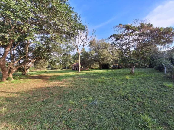 Imagem EXCELENTE TERRENO, de 3.200m², Condomínio Fechado, com Lagoas, Águas Claras