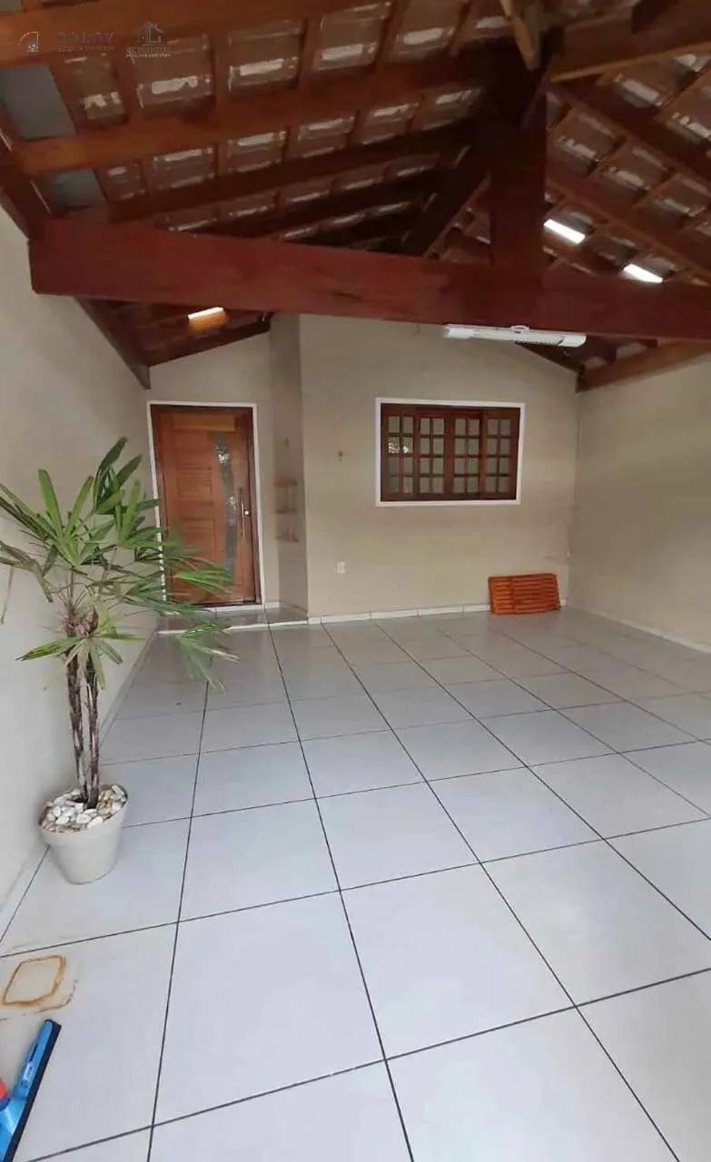 Foto do imóvel Linda Casa à Venda - Bairro Mombaça | Pindamonhangaba/SP