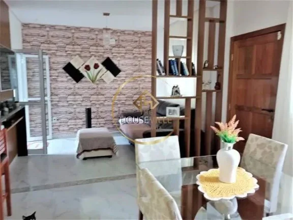 Imagem Casa, 2 dormitórios ( 1 Suíte), Garagem Coberta, Santa Paula, Jacareí.