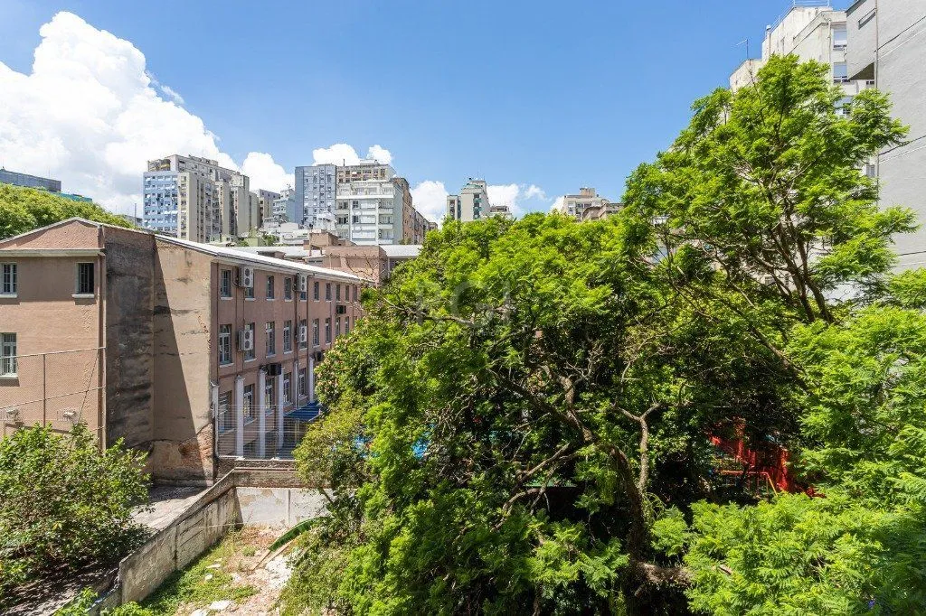 Imagem Apartamento no Centro - 2 dormitórios - reformado e mobiliado