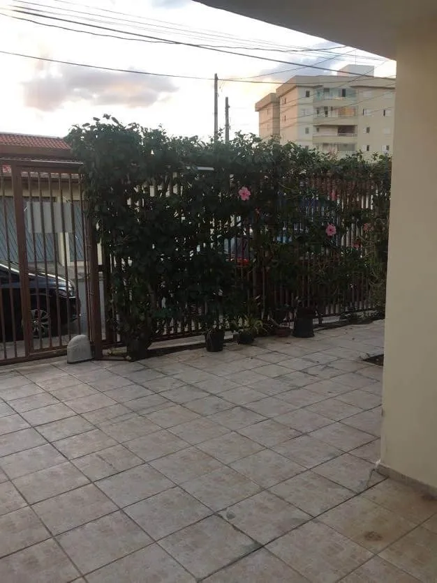 Imagem Casa à venda 3 Quartos, 2 Vagas, 260M², Chácara Galega, Pindamonhangaba - SP