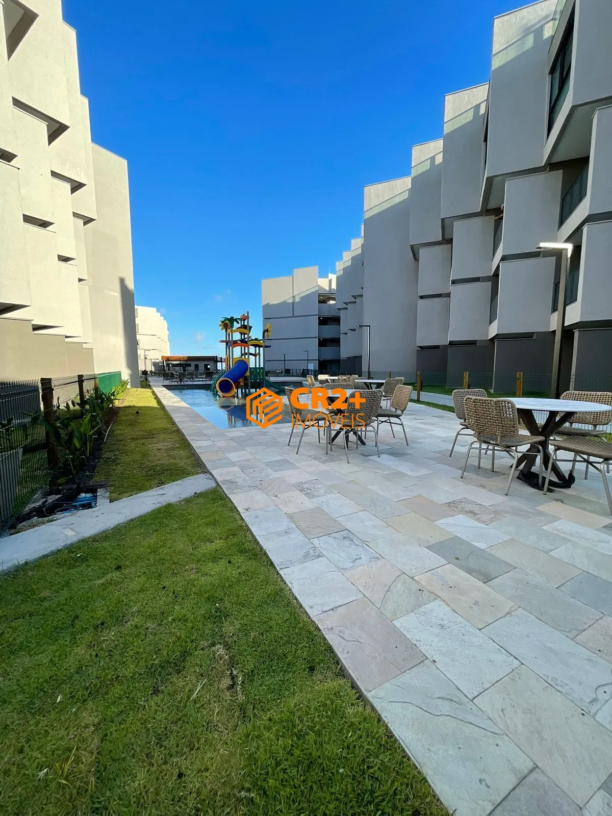 Imagem Rooftop à Beira Mar de Carneiros com 74 metros / Pronto para morar ou investir!