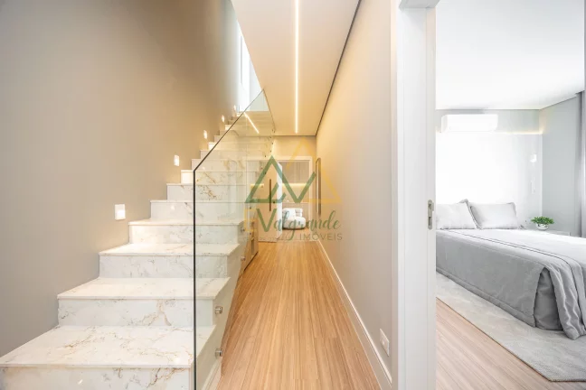 Imagem Apartamento Alto Padrão à venda Água Verde Curitiba PR
