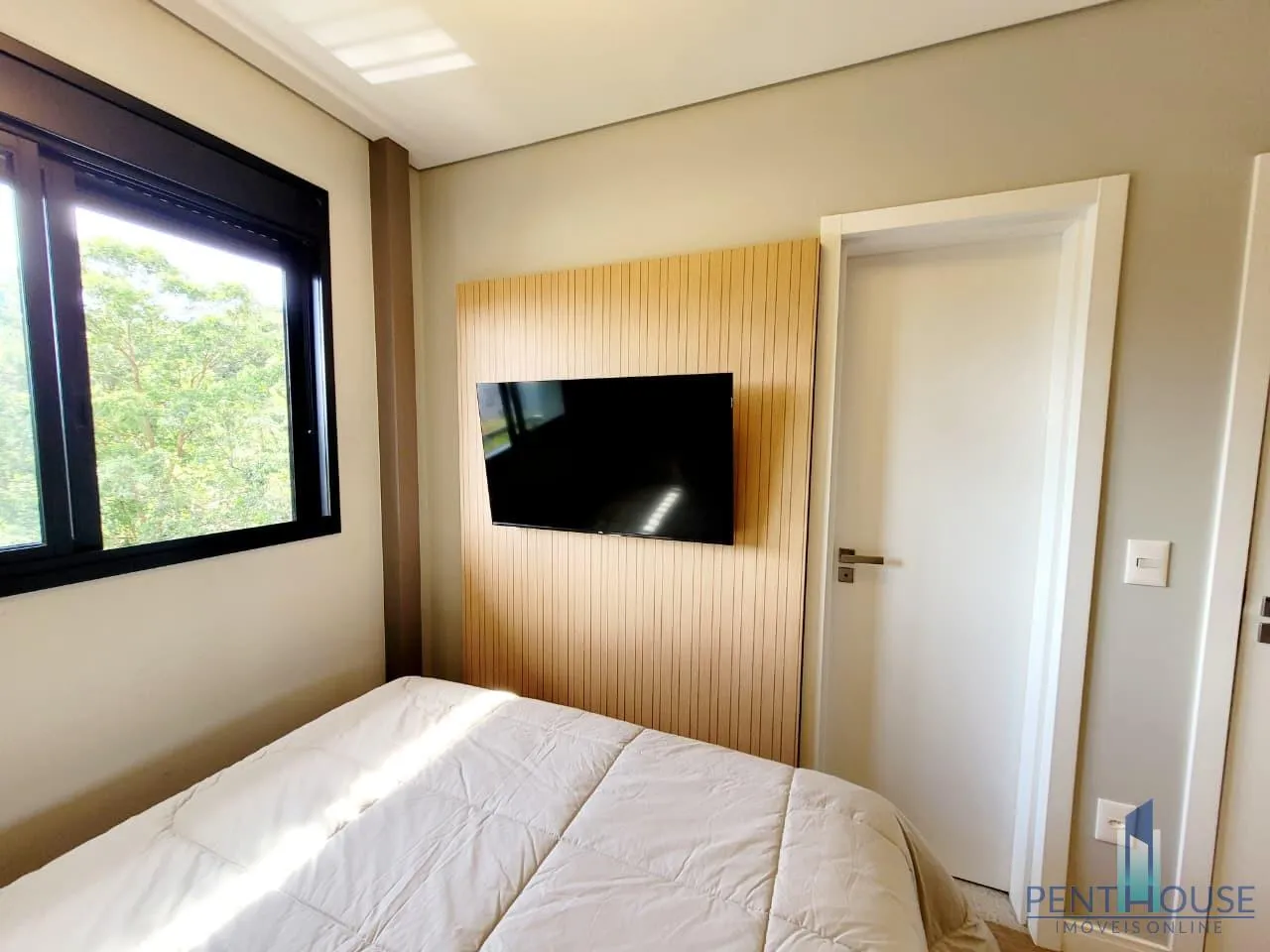 Imagem Apartamento Zona Central para Venda em Balneário Camboriú, Praia dos Amores, 2 dormitórios, 2 suítes, 2 banheiros, 1 vaga