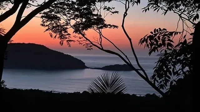 Imagem Casa à venda 4 Quartos, 3 Vagas, 1200M², Prumirim, Ubatuba - SP