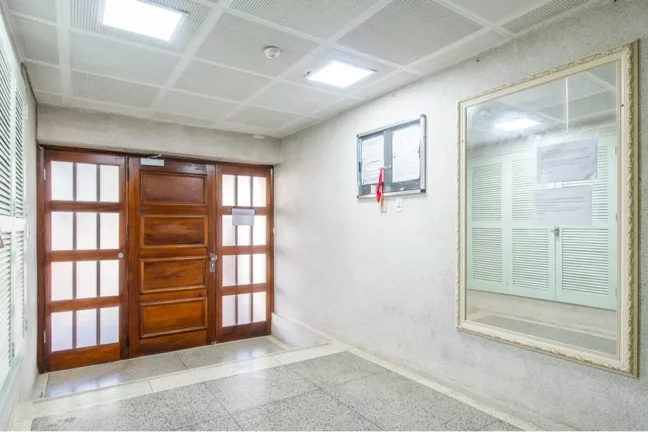 Imagem Apartamento para venda no bairro Medianeira em Porto Alegre