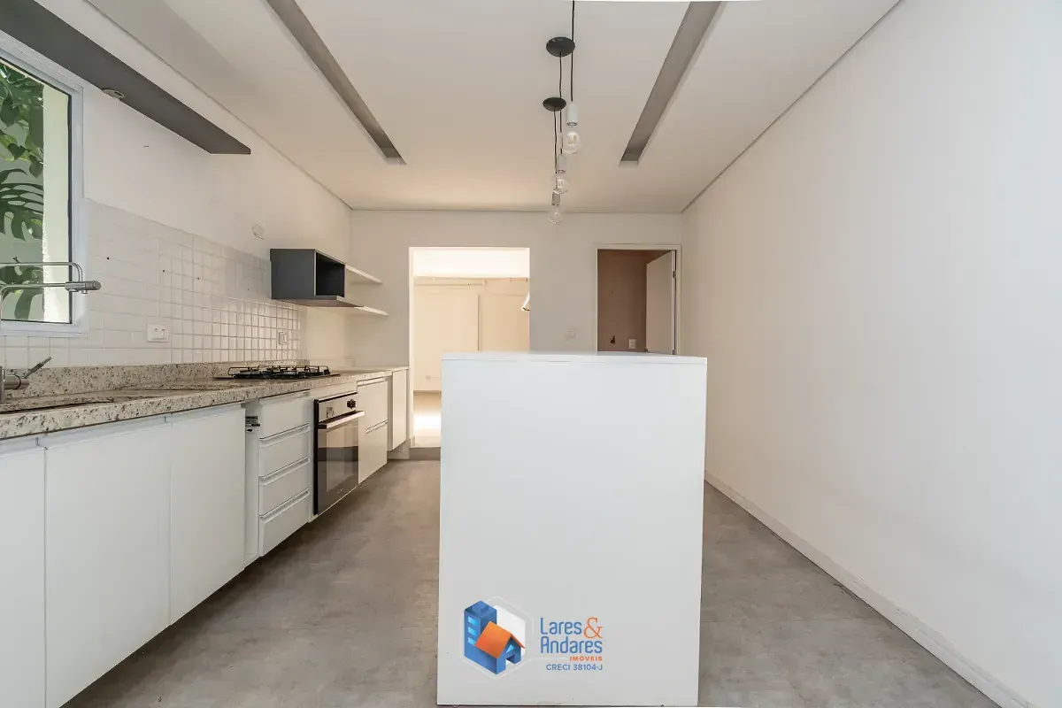 Imagem Sobrado para venda em Jardim das Acácias com 2 quartos, 100m²